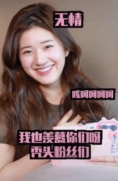 娱乐吃瓜酱剪头发,揭秘明星私生活背后的真相